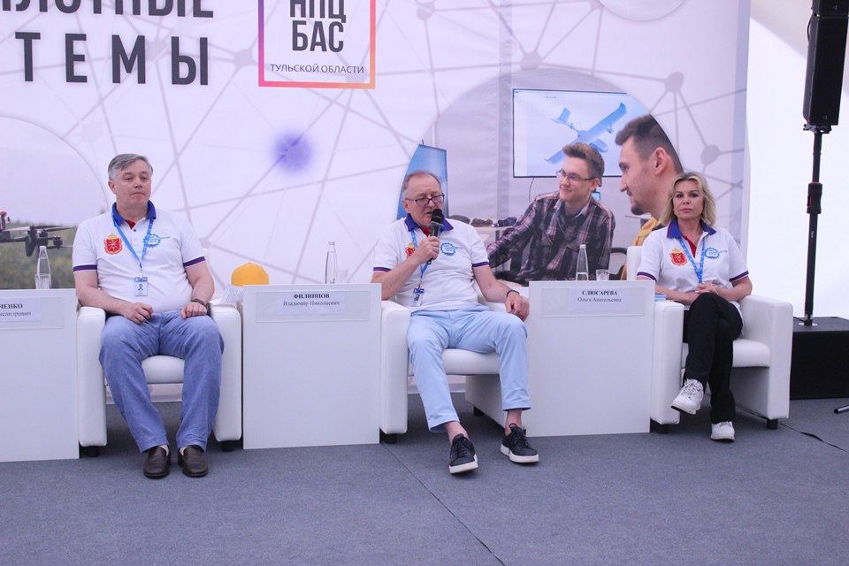 На площадке форума «Инженеры будущего-2024» состоялась панельная дискуссия на тему «Передовые инженерные школы: как стать частью команды»