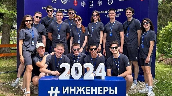 Топ-менеджеры «КАМАЗа» встретились с участниками форума «Инженеры будущего»