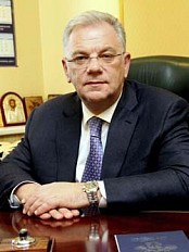 Шугаев Дмитрий Евгеньевич